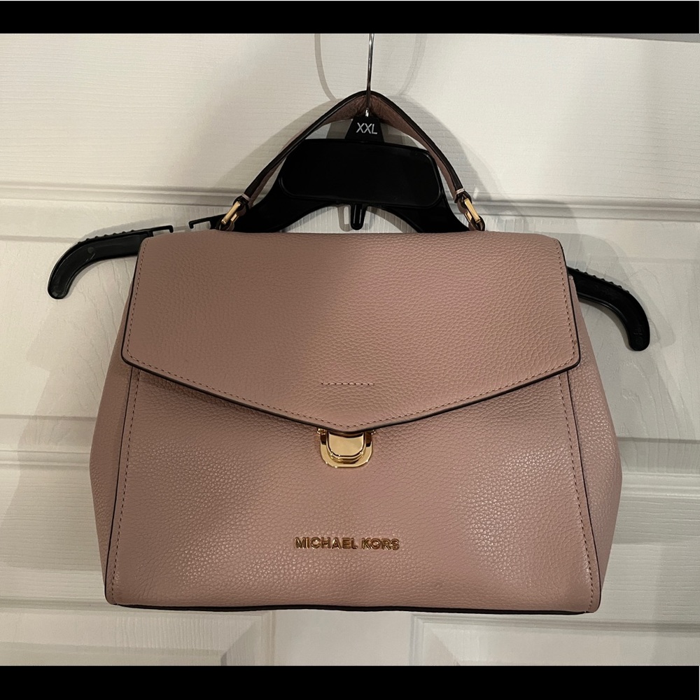 Michael Kors Bristol Medium Satchel in Soft Pink